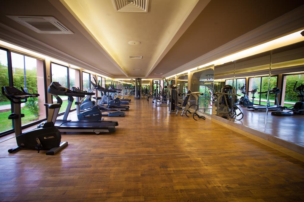 Kenzi Club Agdal Medina - All Inclusive Lahebichate Bagian luar foto The gym at the hotel