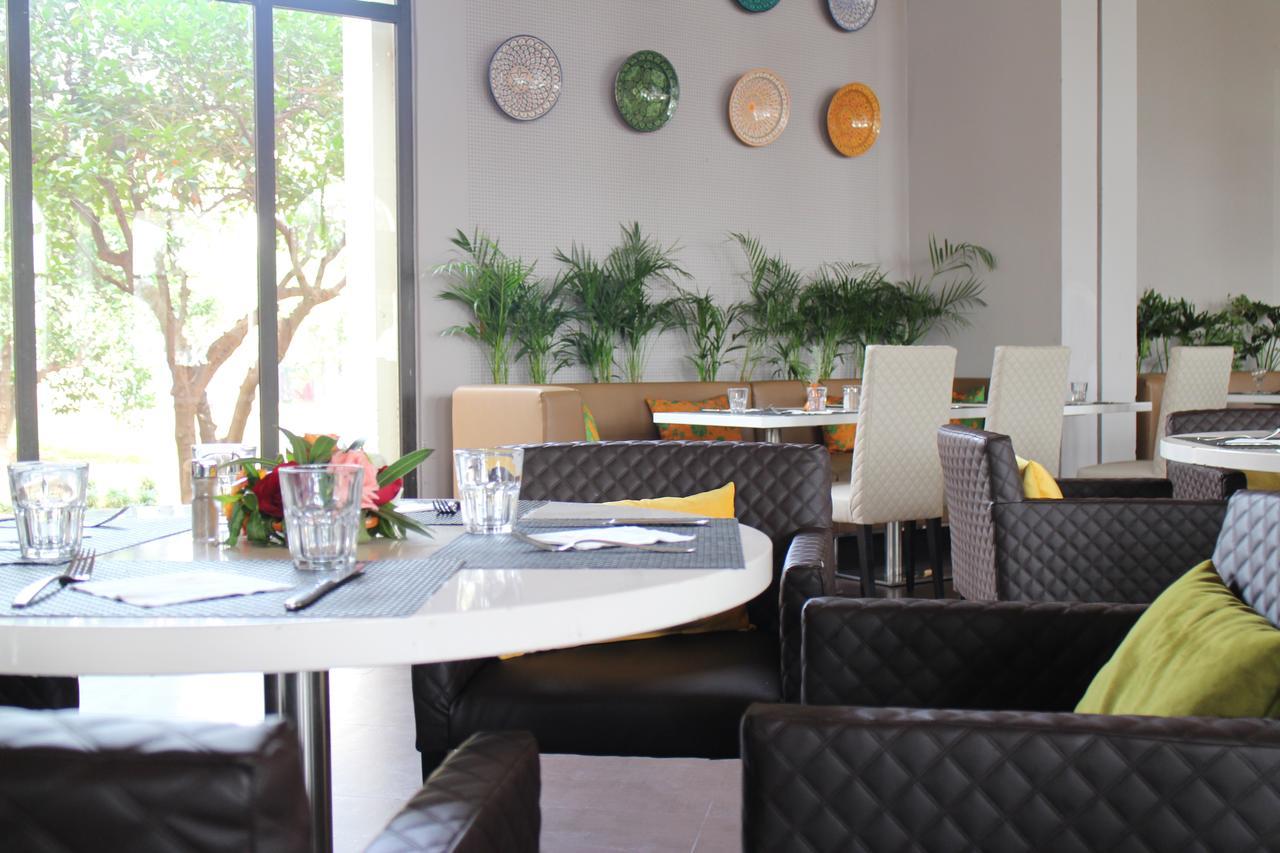 Kenzi Club Agdal Medina - All Inclusive Lahebichate Bagian luar foto Interior of the restaurant