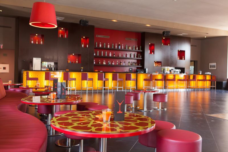 Kenzi Club Agdal Medina - All Inclusive Lahebichate Restoran foto The bar at the 1000 Mile Hotel